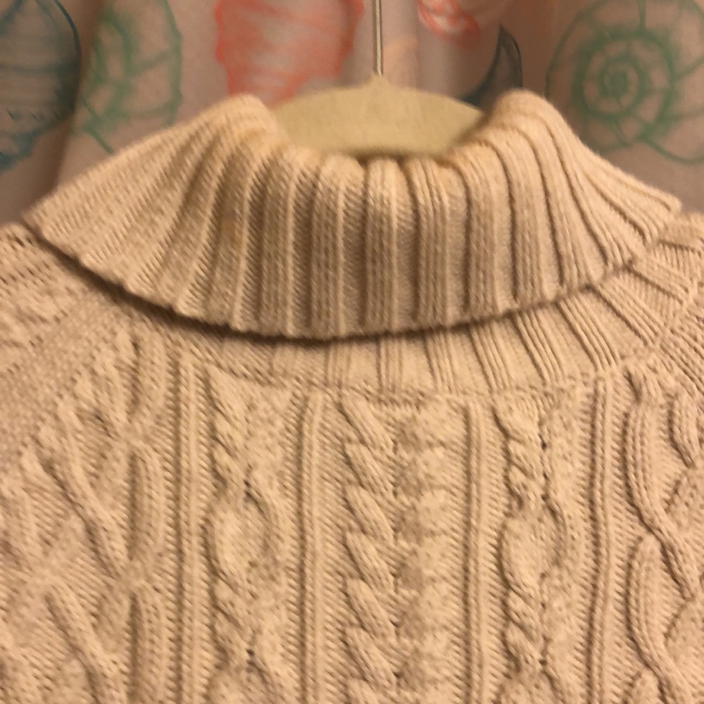 Cable knit turtleneck sweater💕 - Picture 2 of 10